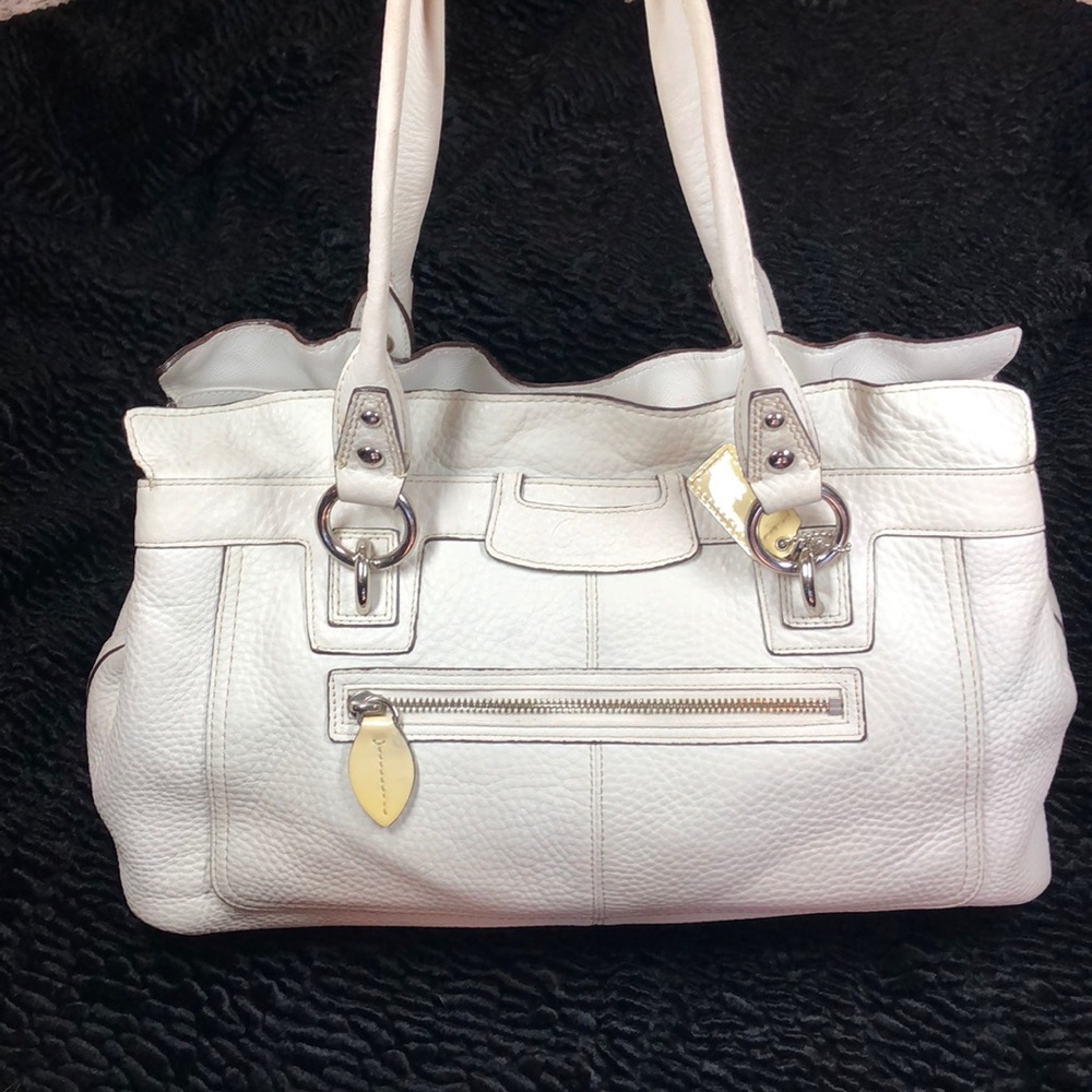 (NOT FOR SALE) Coach cream/off white tote